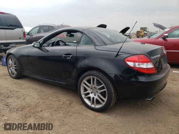 2007 Mercedes-Benz SLK 280 with VIN WDBWK54F17F160166, listed as a Copart auction lot 60133435 with 71,827 mi miles and Salvage title. Bid and sale history available at DreamBid. Image 2.
