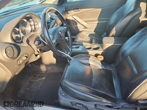 2008 Pontiac G6 GT z VIN 1G2ZH17N184188575, wystawiony jako Copart lot #63091625 z przebiegiem 172 345 mil mil oraz Nie do naprawy • Non repairable. Historia ofert i sprzedaży dostępna na DreamBid. Obrazek 7.