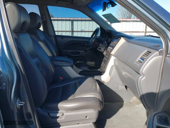 2006 Honda Pilot EX-L with RES with VIN 2HKYF18666H511059, listed as a IAAI auction lot 41719613 with 143,084 mi miles. Bid and sale history available at carsss.com. Image 5.