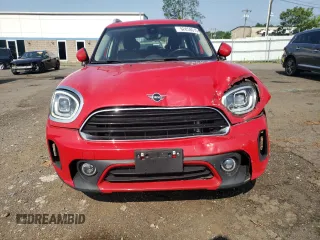2022 MINI Countryman Cooper z VIN WMZ43BR03N3N71821, wystawiony jako Copart lot #62858615 z przebiegiem 67 534 mil mil oraz Szkoda całkowita • Salvage title. Historia ofert i sprzedaży dostępna na DreamBid. Obrazek 5.