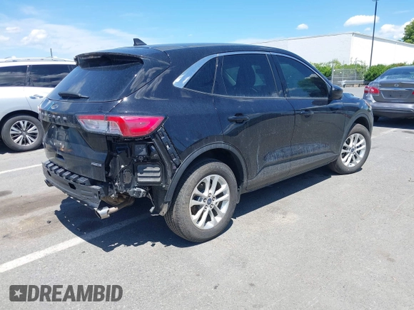 2021 Ford Escape SE Hybrid z VIN 1FMCU9BZ7MUA83308, wystawiony jako IAAI lot #42306765 z przebiegiem 33 719 mil mil oraz . Historia ofert i sprzedaży dostępna na DreamBid. Obrazek 4.