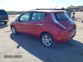 2012 Nissan LEAF SL with VIN JN1AZ0CPXCT025416, listed as a IAAI auction lot 42021742 with 61,301 mi miles. Bid and sale history available at carsss.com. Image 3.