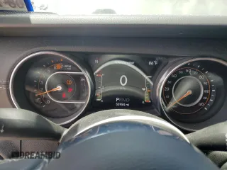 2020 Jeep Wrangler Unlimited Sahara with VIN 1C4HJXEN9LW121382, listed as a Copart auction lot 53279355 with 55,954 mi miles and Salvage title. Bid and sale history available at DreamBid. Image 9.