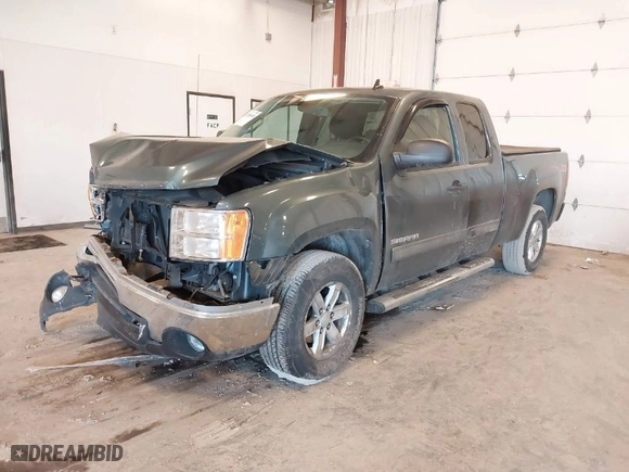 2011 GMC Sierra 1500 SLE with VIN 1GTR2VE33BZ385019, listed as a IAAI auction lot 41706608 with 135,994 mi miles. Bid and sale history available at carsss.com. Image 2.
