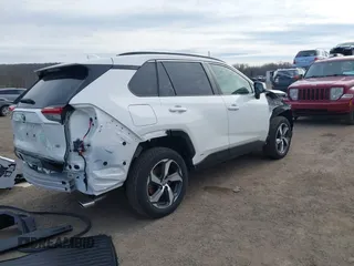 2023 Toyota RAV4 SE with VIN JTMAB3FV9PD150565, listed as a IAAI auction lot 41661415 with 13,996 mi miles and . Bid and sale history available at DreamBid. Image 4.