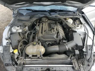 2019 Ford Mustang EcoBoost z VIN 1FATP8UH6K5162511, wystawiony jako Copart lot #62130385 z przebiegiem 115 537 mil mil oraz Szkoda całkowita • Salvage title. Historia ofert i sprzedaży dostępna na DreamBid. Obrazek 11.