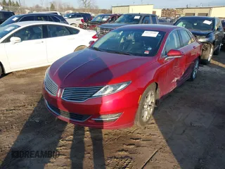 2014 Lincoln MKZ with VIN 3LN6L2G98ER834523, listed as a IAAI auction lot 41779349 with 191,355 mi miles. Bid and sale history available at carsss.com. Image 2.