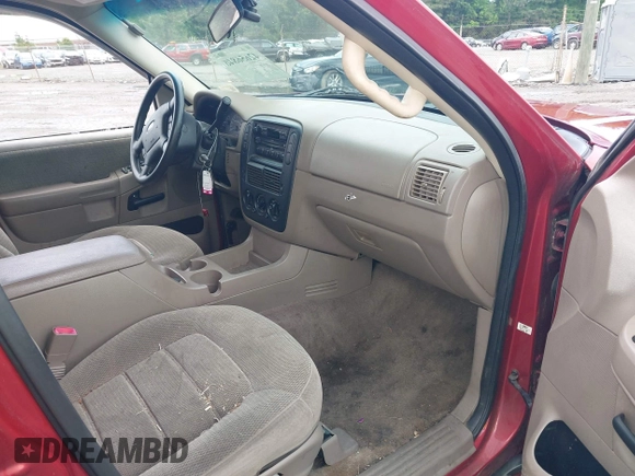 2002 Ford Explorer XLT with VIN 1FMZU73E32UA32606, listed as a IAAI auction lot 42656846 with 139,172 mi miles and . Bid and sale history available at DreamBid. Image 5.