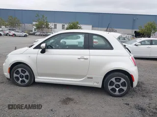 2015 FIAT 500e with VIN 3C3CFFGE0FT623389, listed as a IAAI auction lot 41473493 with 34,177 mi miles. Bid and sale history available at carsss.com. Image 14.