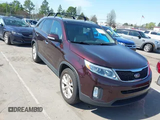 2015 Kia Sorento EX with VIN 5XYKU4A70FG630250, listed as a IAAI auction lot 41878246 with 86,078 mi miles. Bid and sale history available at carsss.com. Image 1.