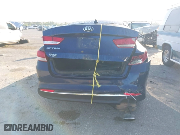 2018 Kia Optima S z VIN 5XXGT4L38JG260519, wystawiony jako IAAI lot #41969051 z przebiegiem 197 359 mil mil oraz . Historia ofert i sprzedaży dostępna na DreamBid. Obrazek 6.