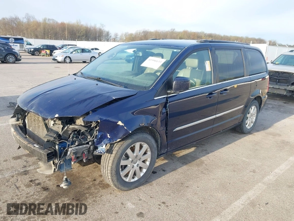 2016 Chrysler Town & Country Touring with VIN 2C4RC1BG8GR185588, listed as a IAAI auction lot 41990133 with 153,554 mi miles and . Bid and sale history available at DreamBid. Image 18.