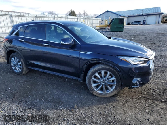 2021 Infiniti QX50 LUXE with VIN 3PCAJ5BB9MF126880, listed as a Copart auction lot 43617113 with 15,503 mi miles. Bid and sale history available at carsss.com. Image 4.