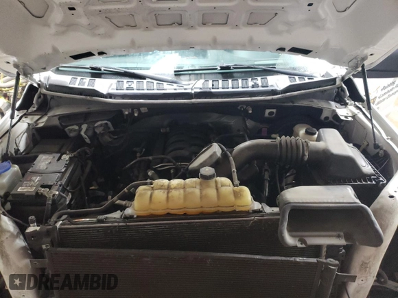 2019 Ford F-150 XL z VIN 1FTMF1C54KKD08521, wystawiony jako Copart lot #83483684 z przebiegiem 119 021 mil mil oraz Szkoda całkowita • Salvage title. Historia ofert i sprzedaży dostępna na DreamBid. Obrazek 11.
