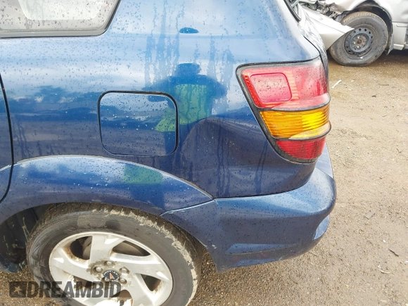2005 Pontiac Vibe with VIN 5Y2SL63815Z458444, listed as a IAAI auction lot 42168014 with 156,235 mi miles and . Bid and sale history available at DreamBid. Image 6.
