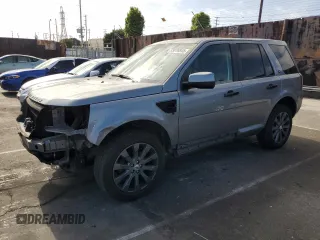 2013 Land Rover LR2 z VIN SALFR2BG9DH366755, wystawiony jako Copart lot #55076545 z przebiegiem 131 983 mil mil oraz Szkoda całkowita • Salvage title. Historia ofert i sprzedaży dostępna na DreamBid. Obrazek 1.