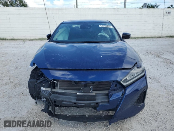 2022 Nissan Maxima SV z VIN 1N4AA6CV1NC508419, wystawiony jako Copart lot #60548755 z przebiegiem 58 126 mil mil oraz Czysty tytuł • Clean title. Historia ofert i sprzedaży dostępna na DreamBid. Obrazek 5.