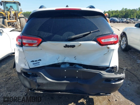 2017 Jeep Cherokee Altitude with VIN 1C4PJMAS0HW631536, listed as a IAAI auction lot 42180916 with 150,296 mi miles and . Bid and sale history available at DreamBid. Image 6.