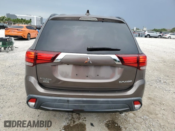 2018 Mitsubishi Outlander SE with VIN JA4AD3A38JZ034634, listed as a Copart auction lot 63086875 with 93,832 mi miles and Salvage title. Bid and sale history available at DreamBid. Image 6.