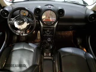 2016 MINI Countryman S with VIN WMWZC5C54GWT39755, listed as a Copart auction lot 50705915 with 133,466 mi miles and Salvage Title. Bid and sale history available at DreamBid. Image 8.