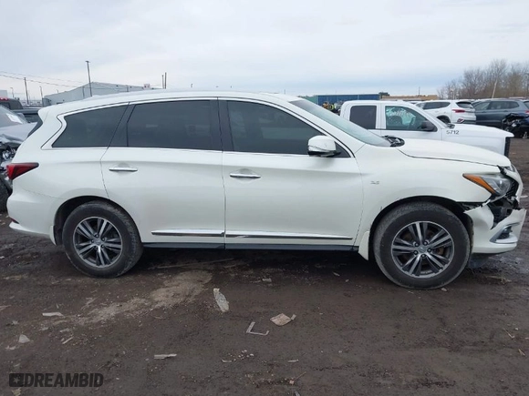 2016 Infiniti QX60 with VIN 5N1AL0MM3GC526720, listed as a IAAI auction lot 41752838 with NaN miles. Bid and sale history available at carsss.com. Image 13.