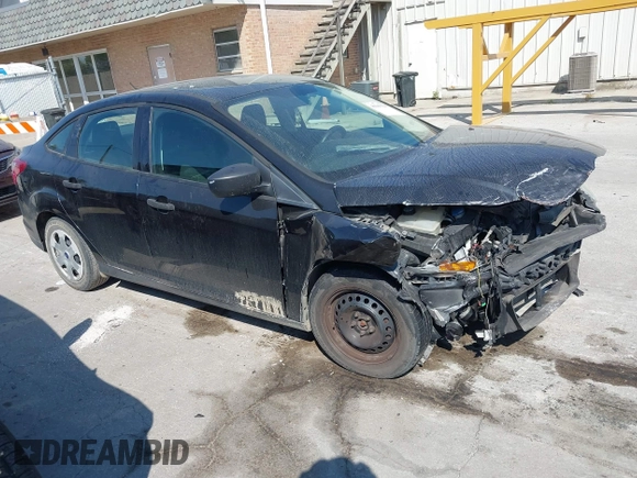 2012 Ford Focus S with VIN 1FAHP3E28CL328236, listed as a IAAI auction lot 40367519 with 129,371 mi miles and . Bid and sale history available at DreamBid. Image 1.