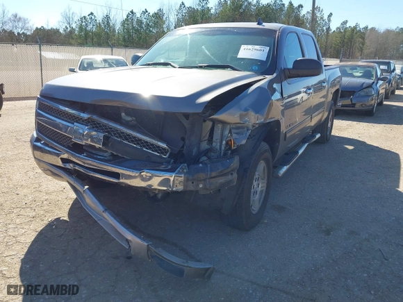 2012 Chevrolet Silverado 1500 LT with VIN 3GCPCSE07CG204577, listed as a IAAI auction lot 41629601 with 321,459 mi miles. Bid and sale history available at carsss.com. Image 6.