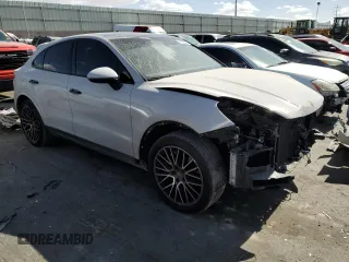 2021 Porsche Cayenne with VIN WP1BA2AY5MDA43509, listed as a Copart auction lot 76354494 with 37,077 mi miles and Salvage title. Bid and sale history available at DreamBid. Image 4.