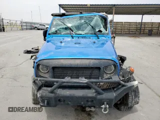 2015 Jeep Wrangler Unlimited Sport с VIN 1C4HJWDG2FL528687, выставлен на аукционе Copart как лот 59174625 с пробегом 87 285 миль миль и На запчасти • Non repairable. История ставок и продаж доступна на DreamBid. Изображение 5.