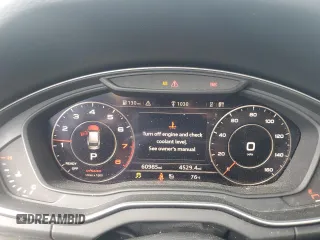 2020 Audi Q5 Premium Plus with VIN WA1BNAFYXL2051344, listed as a Copart auction lot 70340064 with 60,985 mi miles and Salvage Title. Bid and sale history available at carsss.com. Image 9.