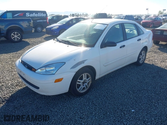2001 Ford Focus SE with VIN 1FAFP34P21W279390, listed as a IAAI auction lot 42181178 with 123,580 mi miles and . Bid and sale history available at carsss.com. Image 2.