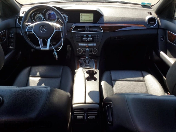 2014 Mercedes-Benz C 300 Sport with VIN WDDGF8AB4EG202033, listed as a Copart auction lot 49781945 with 126,386 mi miles and Salvage Title. Bid and sale history available at DreamBid. Image 8.