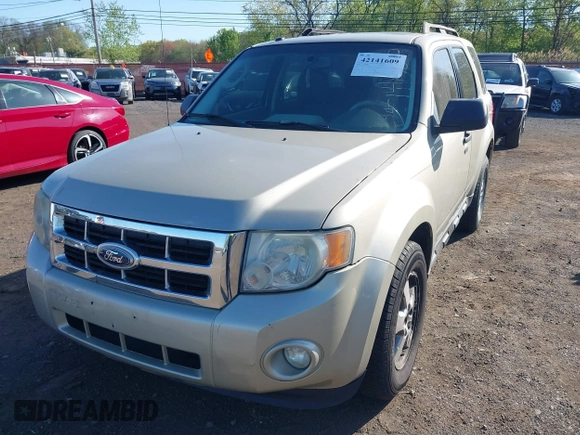 2010 Ford Escape XLT with VIN 1FMCU9D75AKB64794, listed as a IAAI auction lot 42141609 with 118,791 mi miles. Bid and sale history available at carsss.com. Image 6.