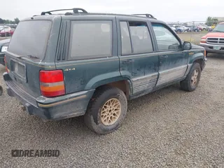 1993 Jeep Grand Cherokee Limited with VIN 1J4GZ78S1PC525798, listed as a IAAI auction lot 42572328 with 197,551 mi miles and . Bid and sale history available at DreamBid. Image 4.