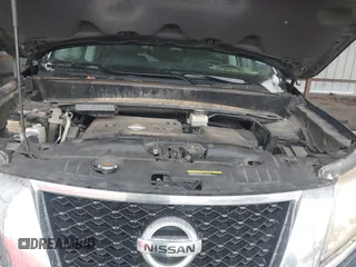 2014 Nissan Pathfinder S with VIN 5N1AR2MNXEC686612, listed as a IAAI auction lot 41603092 with 195,137 mi miles. Bid and sale history available at carsss.com. Image 10.