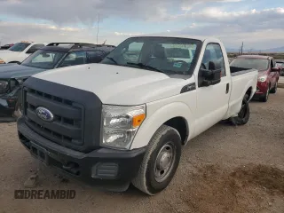 2011 Ford F-250 XL z VIN 1FTBF2A60BEC12540, wystawiony jako Copart lot #74022424 z przebiegiem 107 714 mil mil oraz Szkoda całkowita • Salvage title. Historia ofert i sprzedaży dostępna na DreamBid. Obrazek 1.