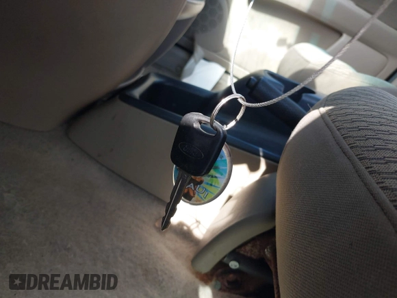 2004 Ford Escape XLT with VIN 1FMYU03114DA07741, listed as a IAAI auction lot 42332830 with 210,556 mi miles and . Bid and sale history available at DreamBid. Image 11.