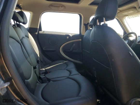2013 MINI Cooper Countryman with VIN WMWZB3C52DWR35871, listed as a Copart auction lot 52382075 with 101,941 mi miles and Clean Title. Bid and sale history available at carsss.com. Image 10.