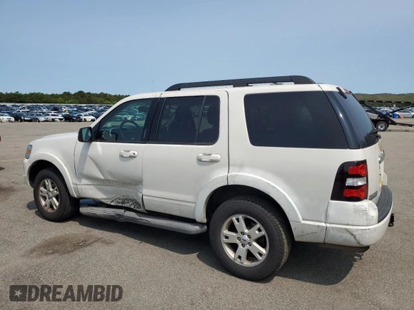 2010 Ford Explorer XLT z VIN 1FMEU7DE8AUA91159, wystawiony jako Copart lot #58913105 z przebiegiem 86 653 mil mil oraz Szkoda całkowita • Salvage title. Historia ofert i sprzedaży dostępna na DreamBid. Obrazek 2.