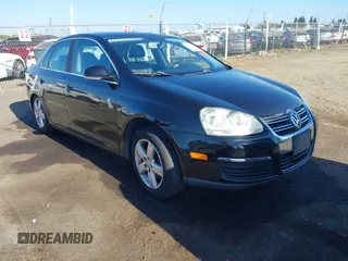 2008 Volkswagen Jetta SE with VIN 3VWRZ71KX8M082752, listed as a IAAI auction lot 42529588 with 167,568 mi miles and . Bid and sale history available at DreamBid. Image 1.