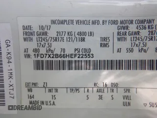 2017 Ford F-250 XL с VIN 1FD7X2B66HEF22553, выставлен на аукционе IAAI как лот 42679200 с пробегом 190 930 миль миль и . История ставок и продаж доступна на DreamBid. Изображение 4.