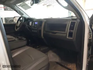 2018 Ram 2500 Tradesman with VIN 3C6UR5HL9JG314057, listed as a IAAI auction lot 41185004 with 257,114 mi miles. Bid and sale history available at carsss.com. Image 5.