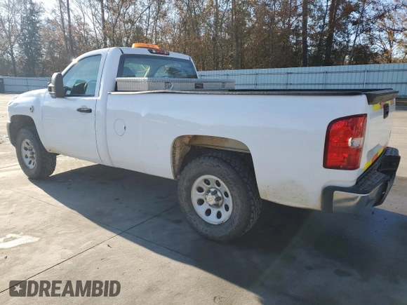 2013 Chevrolet Silverado 1500 Work Truck with VIN 1GCNKPEX3DZ261624, listed as a Copart auction lot 84792104 with 181,604 mi miles and Clean Title. Bid and sale history available at DreamBid. Image 2.