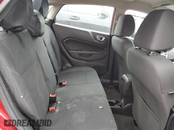 2015 Ford Fiesta SE z VIN 3FADP4BJ8FM171584, wystawiony jako Copart lot #51314105 z przebiegiem 129 643 mil mil oraz Szkoda całkowita • Salvage title. Historia ofert i sprzedaży dostępna na DreamBid. Obrazek 10.