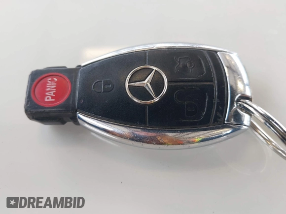 2008 Mercedes-Benz C 300 Sport z VIN WDDGF54X48F117547, wystawiony jako IAAI lot #41764470 z przebiegiem 93 631 mil mil oraz . Historia ofert i sprzedaży dostępna na DreamBid. Obrazek 11.