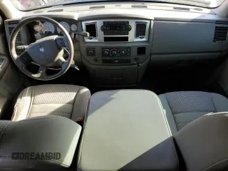 2008 Dodge 1500 ST z VIN 1D7HU18278J108209, wystawiony jako Copart lot #88547155 z przebiegiem 141 496 mil mil oraz Szkoda całkowita • Salvage title. Historia ofert i sprzedaży dostępna na DreamBid. Obrazek 8.