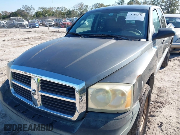 2006 Dodge Dakota ST with VIN 1D7HE28K36S533498, listed as a IAAI auction lot 41184541 with Not Provided miles and . Bid and sale history available at carsss.com. Image 6.