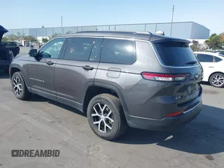 2024 Jeep Grand Cherokee Limited z VIN 1C4RJKBGXR8603689, wystawiony jako IAAI lot #42559936 z przebiegiem 21 173 mil mil oraz . Historia ofert i sprzedaży dostępna na DreamBid. Obrazek 3.