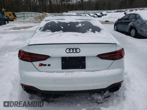 2018 Audi RS 5 z VIN WUAPWAF53JA902100, wystawiony jako Copart lot #45120285 z przebiegiem 39 423 mil mil oraz Szkody całkowita. Historia ofert i sprzedaży dostępna na DreamBid. Obrazek 6.