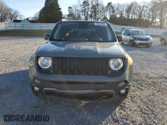 2021 Jeep Renegade Jeepster z VIN ZACNJDAB3MPN08261, wystawiony jako Copart lot #42641885 z przebiegiem 104 725 mil mil oraz Szkoda całkowita • Salvage title. Historia ofert i sprzedaży dostępna na DreamBid. Obrazek 5.